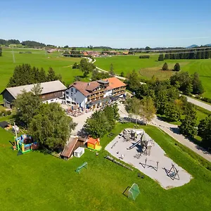 landgasthof-lowen.com-bavaria.com/